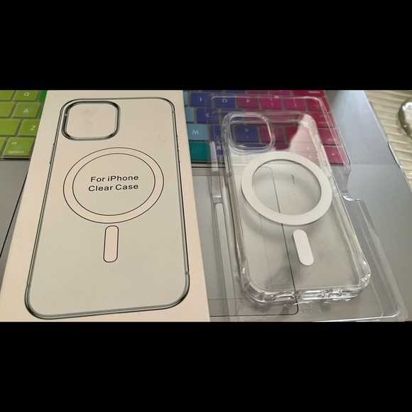 iPhone Clear Case - Picture 2 of 3